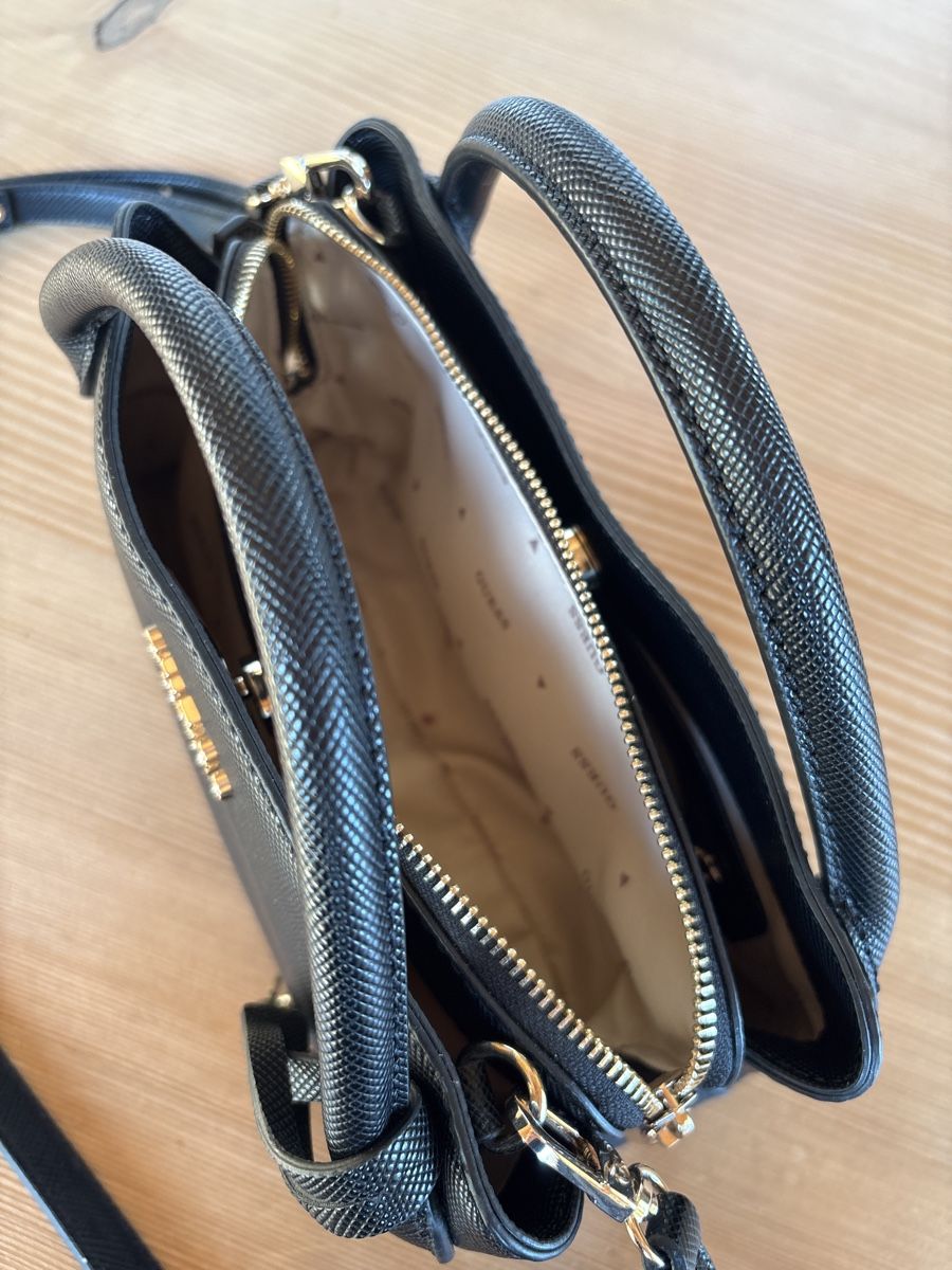 Guess Borse da donna: Neue kleine Tasche von GUESS – Nuovo (secondo la descrizione) da Môtier (Vully) venduto da Iljos 1