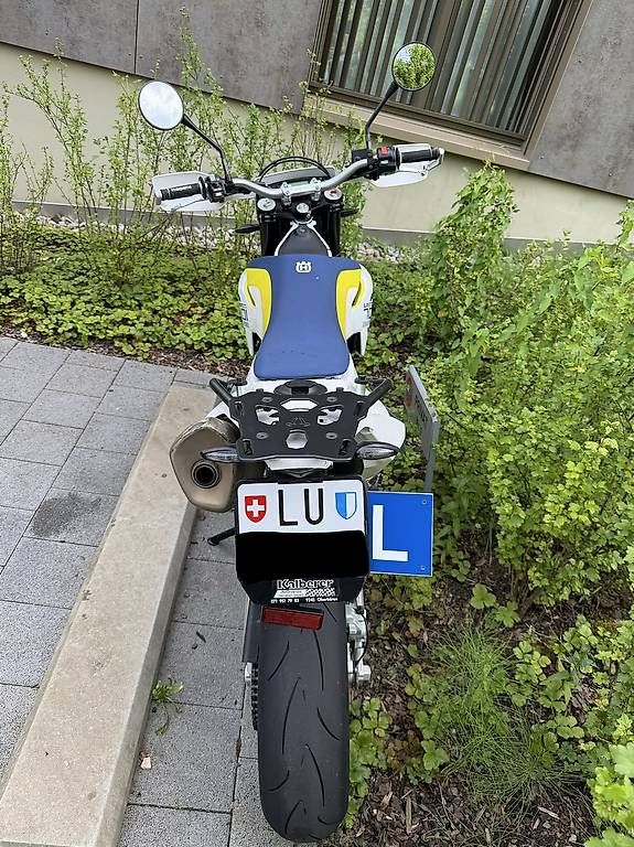 Strada: Husqvarna 701 Supermoto – Usato da Horw venduto da sve_dw69 1