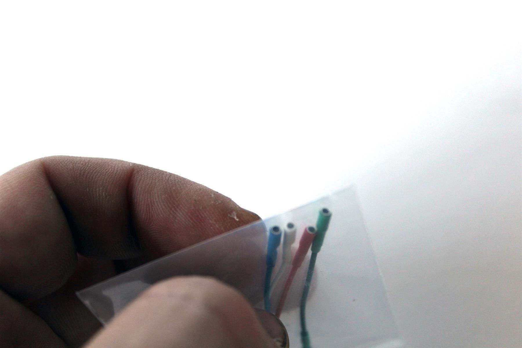 Giradischi: Ein Satz Ladenneue SILBER - HEADSHELL - KABEL in OVP – Nuovo (secondo la descrizione) da Bern venduto da kultiges 3