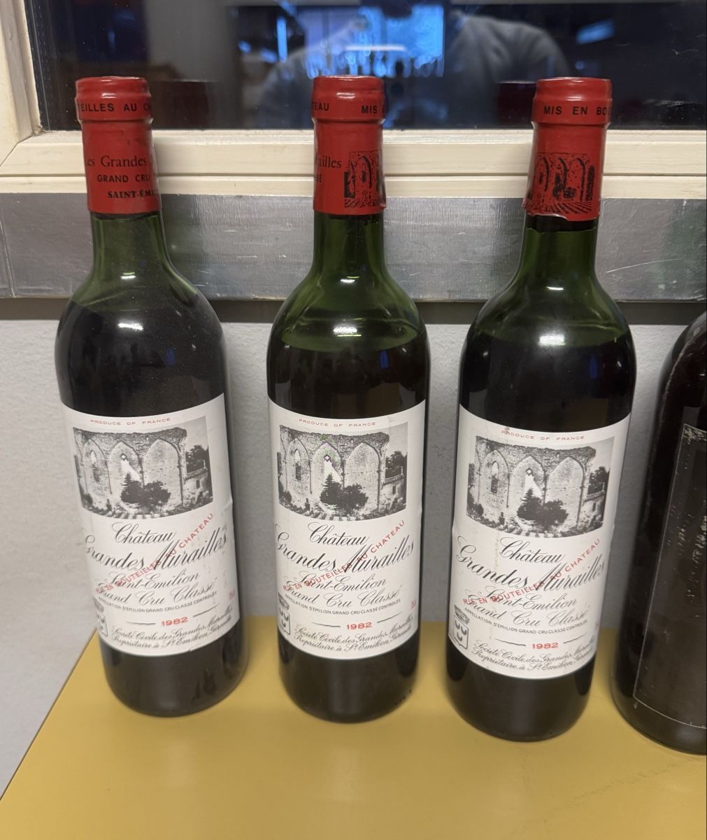 Wein: Lot Rotwein 9 stk.  – Gebraucht aus Schlieren von Freundlich02 2
