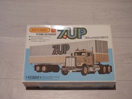 1/43 AMT Peterbilt & Frühauf Anhänger selten Matchbox Ertl