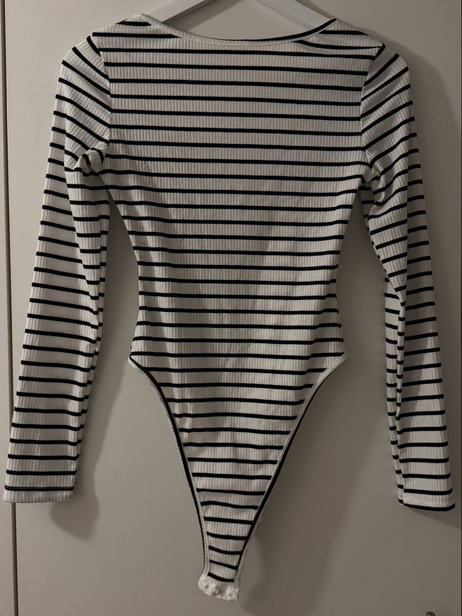 Shein Top: Langarmbody, Grösse: XS Tall, gestreift – Nuovo (secondo la descrizione) da Tuggen venduto da jess_gls06 1