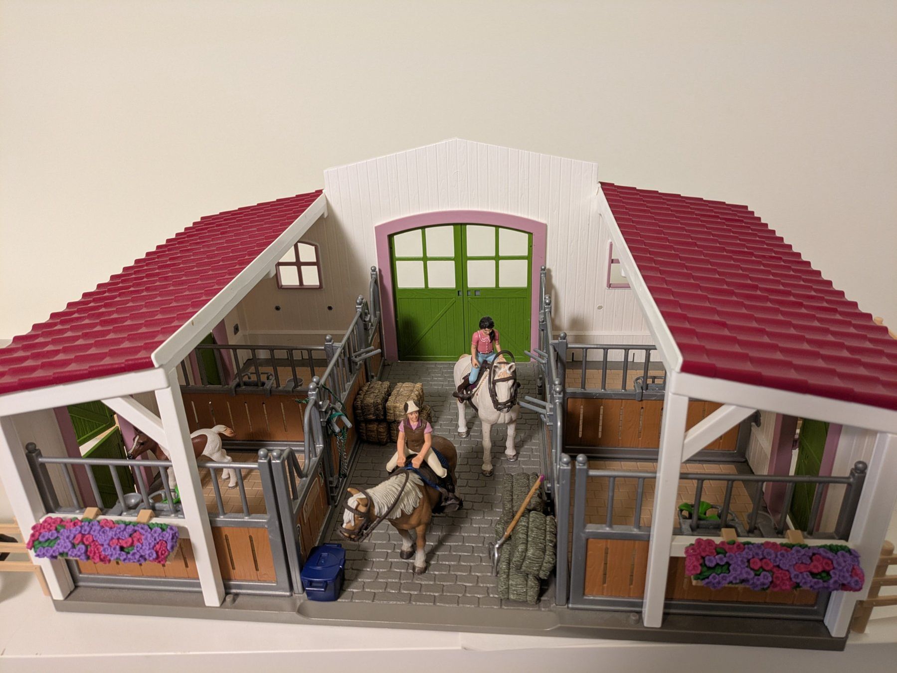 Schleich Giocattoli: Schleich Reiterhof – Usato da Haldenstein venduto da beb_hy8v