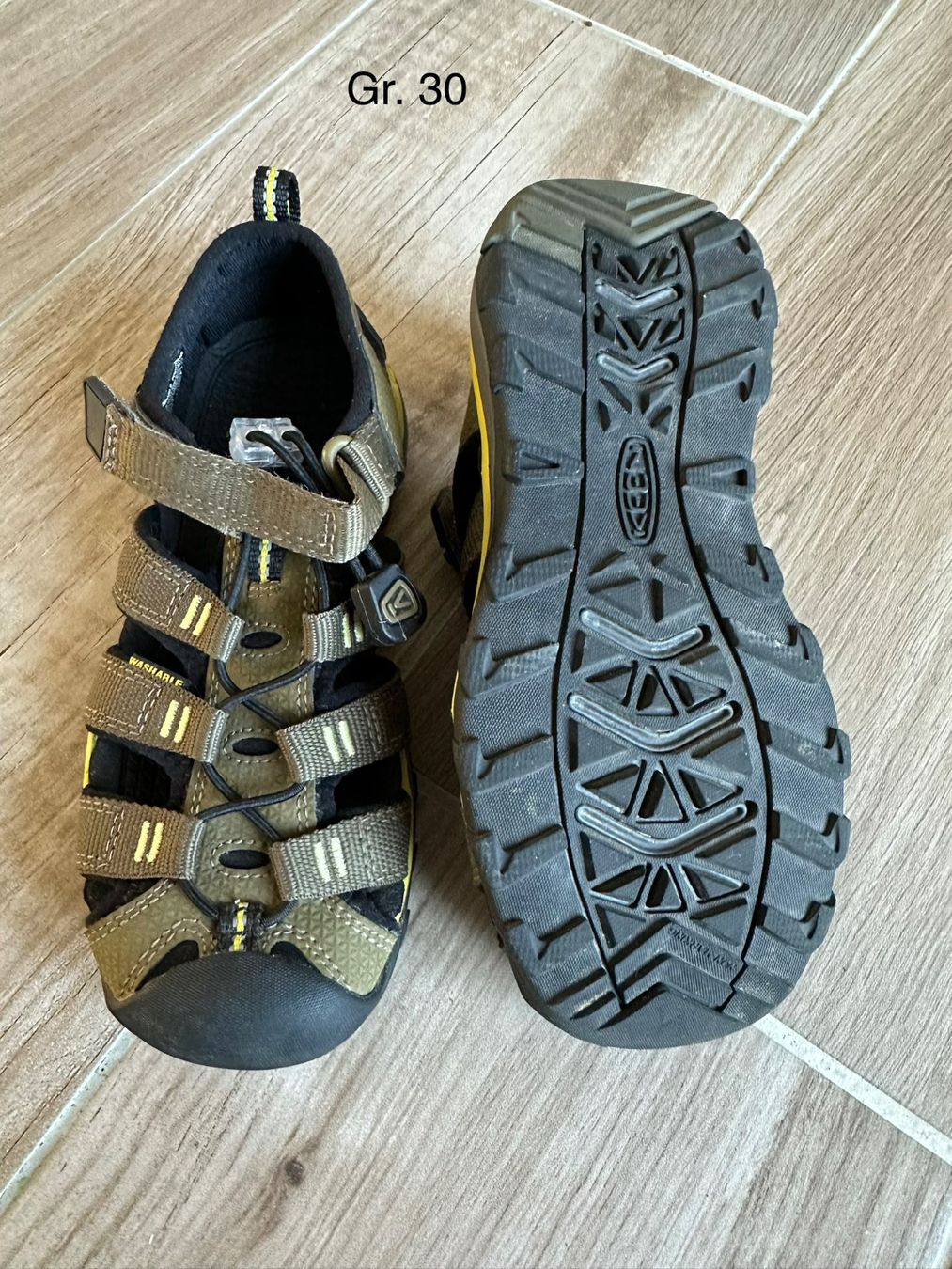 Keen Schuhe für Jungen: Keen Sandalen Gr. 30 – Gebraucht aus Rudolfstetten von Joyw