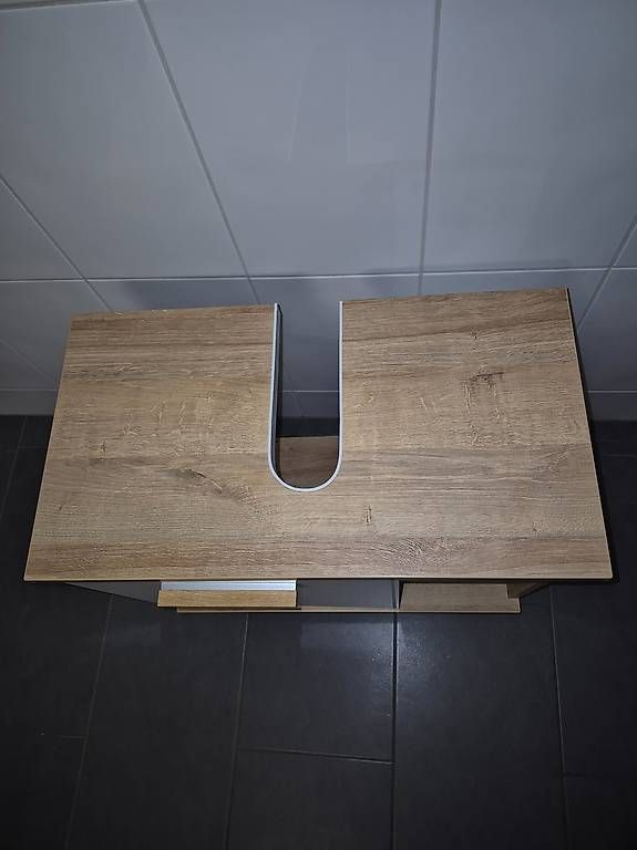 Badezimmermöbel: Waschbeckenunterschrank – Gebraucht aus Arbon von xy1001 2
