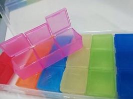 Tablettenbox für 7 Tage mit je 3 Fächern, 2 Stück
