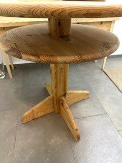 Tavoli: NaTuRhoLz TisCh ruNd – Usato da Winkel venduto da zeho 3
