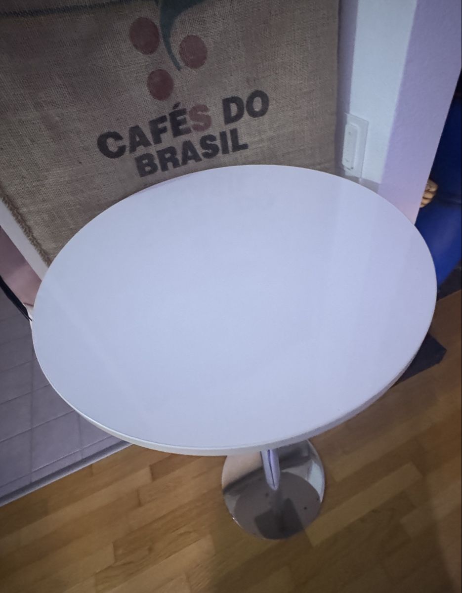 Tables: Bartisch – D'occasion à Emmenbrücke par Herzog07 2
