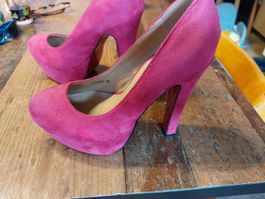 Pinke High Heels, Gr. 38, Wildleder-Optik, Top Zustand!