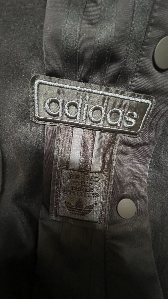 Adidas Pantalons: Adidas Snap Button Hose Gr.XS – D'occasion à Visp par bluenero 3