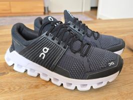 ON schuhe EU 38.5