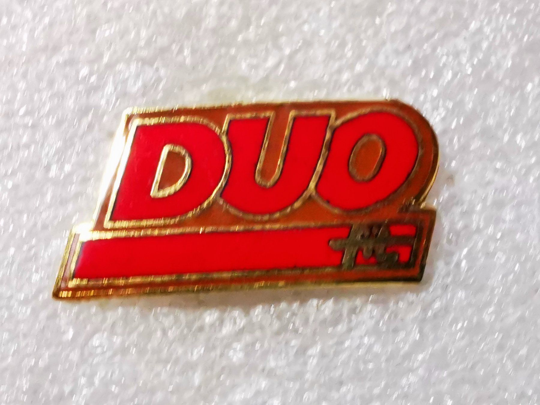 Placchette & Badge: Ansteckpin 50: Duo – Usato da Oppligen venduto da Pin-Fall-Shop