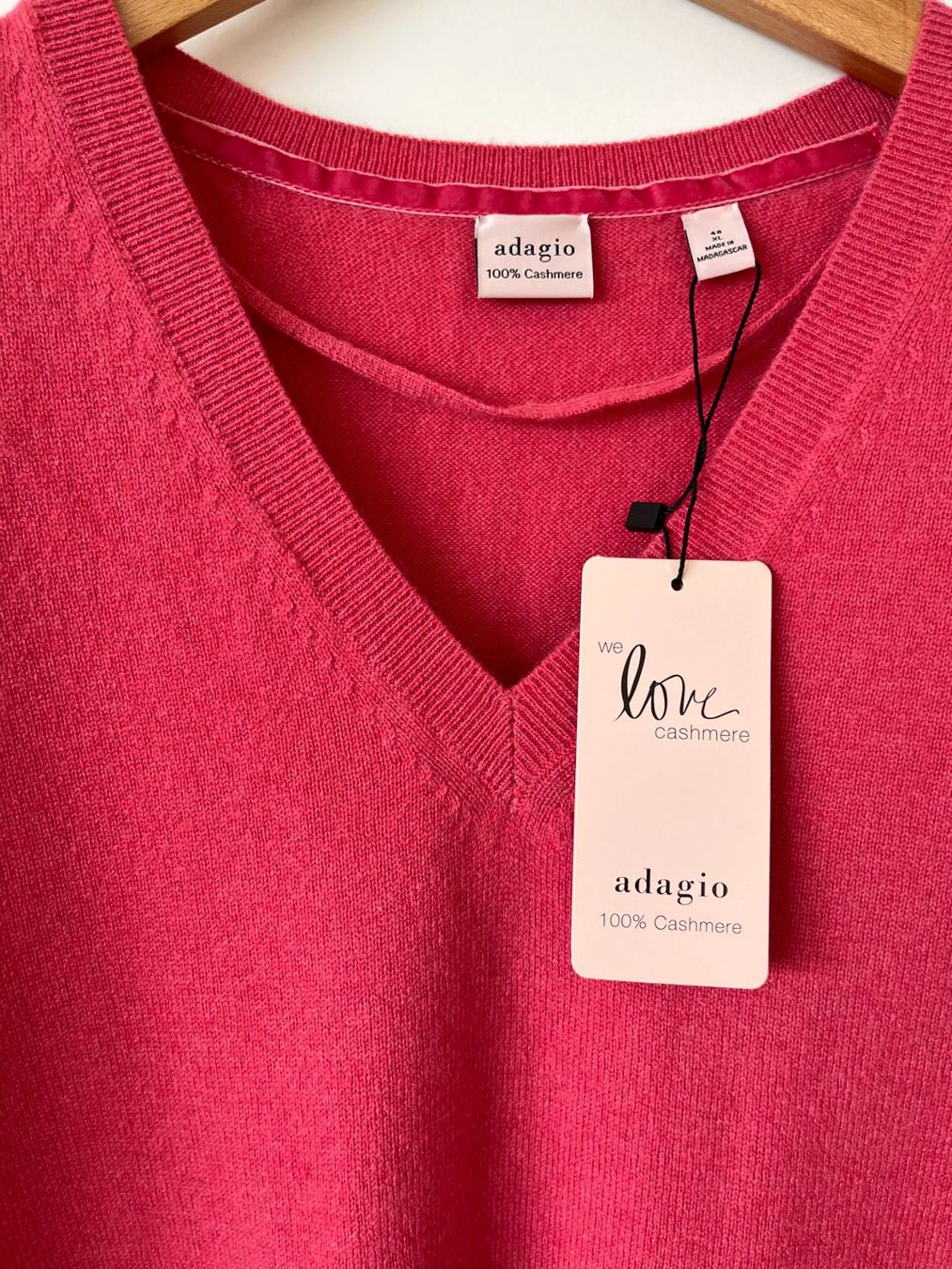 Maglioni & Felpe: Pullover von Adagio 100% Kaschmir – Nuovo e nell'imballaggio originale da Zürich venduto da Paracel01 2