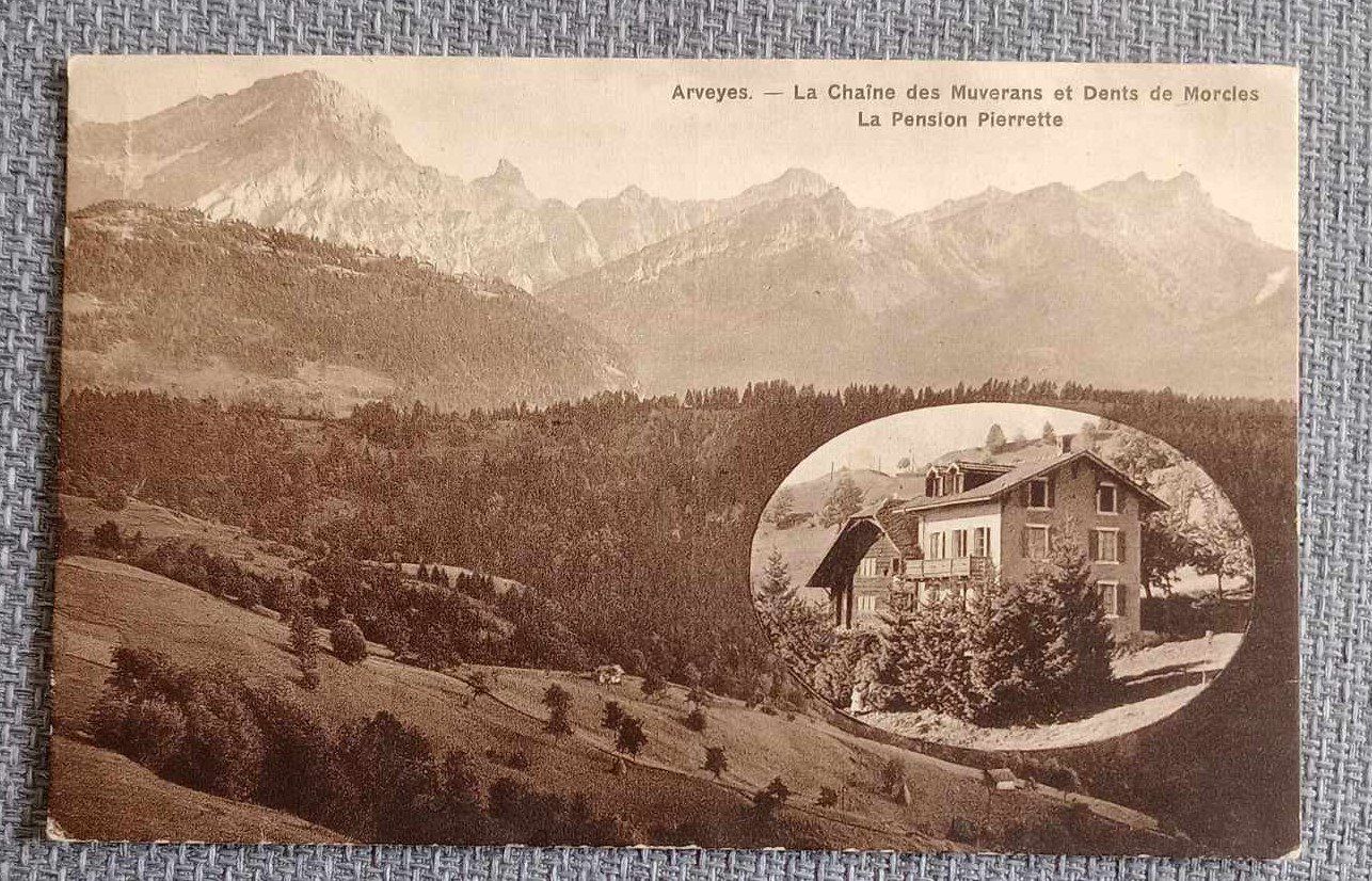 Cartoline postali: Carte postale / Arveyes - La Pension Pierrette – Usato da Le Locle venduto da PereiraHugo