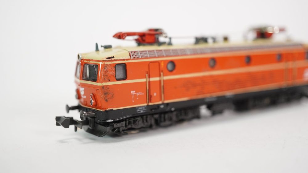 e37 Spur N Roco ÖBB BR 1044 E-Lok orange | Bastelware (Défectueux) à ...
