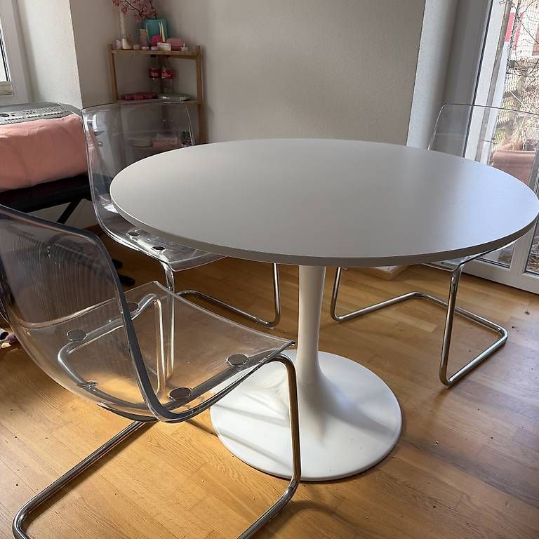 Ikea Tavoli: IKEA Docksta Tisch neuwertig – Usato da Elgg venduto da Bridgetstones 1