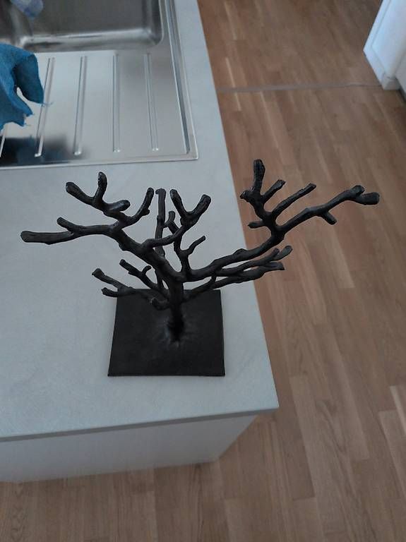 Portagioie: Porte bijoux arbre métal noir – Usato da Renens VD venduto da Moussly 1