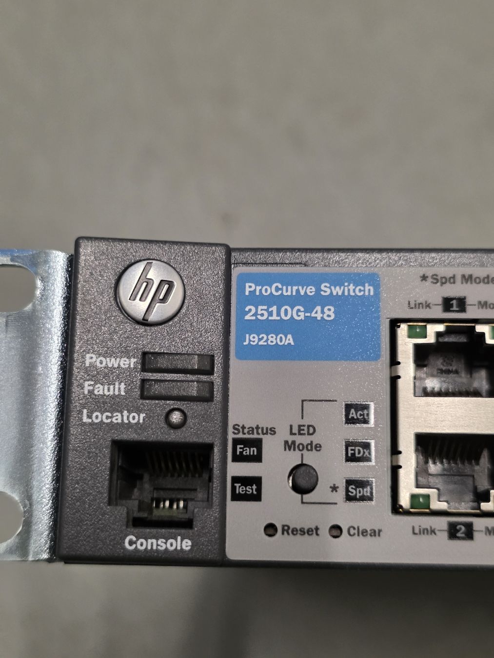 Hub & Switch: HP ProCurve 2510G-48 Switch (J9280A) – Usato da Zweisimmen venduto da jun_9mrz