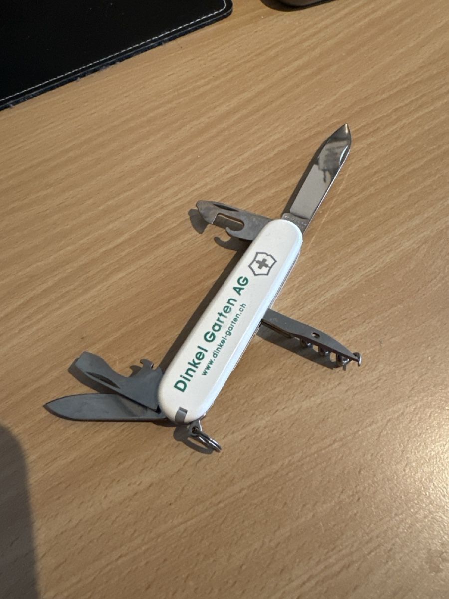 Victorinox Coltelli tascabile: Victorinox – Usato da Dulliken venduto da Zuchu