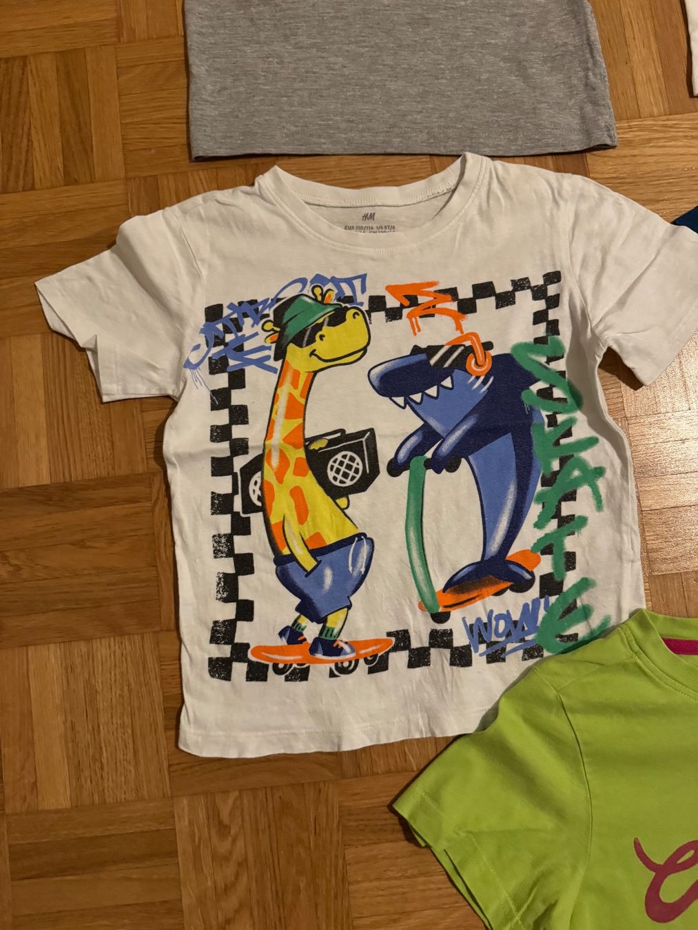 Camicie, T-shirt & Polo: Kinder T-Shirts Grösse 110/116 – Usato da Zürich venduto da zd_1965 3