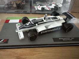 Formel 1 1:43 Fahrzeug inkl. Plexiglas Vitrine ab 19.-