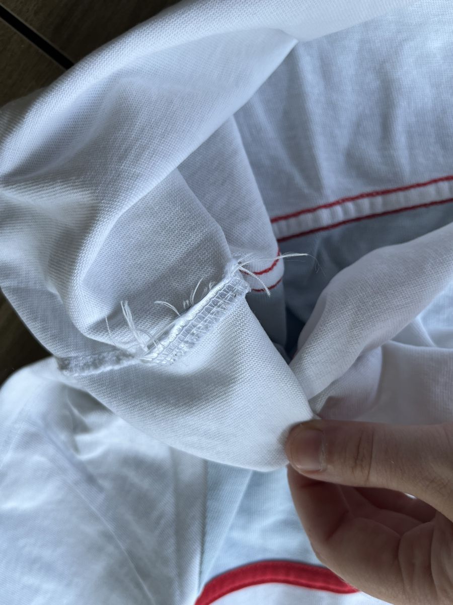 Levi's T-shirt: Levi‘s T Shirt – Usato da Zuzwil SG venduto da dieschnellemichelle 3