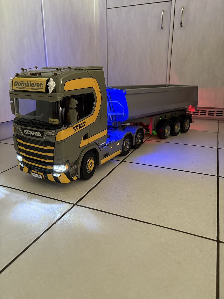 Tamiya Modellismo RC: Tamiya Scania Kipper – Usato da Hinterforst venduto da Chrigel1234 2