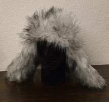 Wintermütze Rolf Benz Kunstfell weiss grau neuwertig