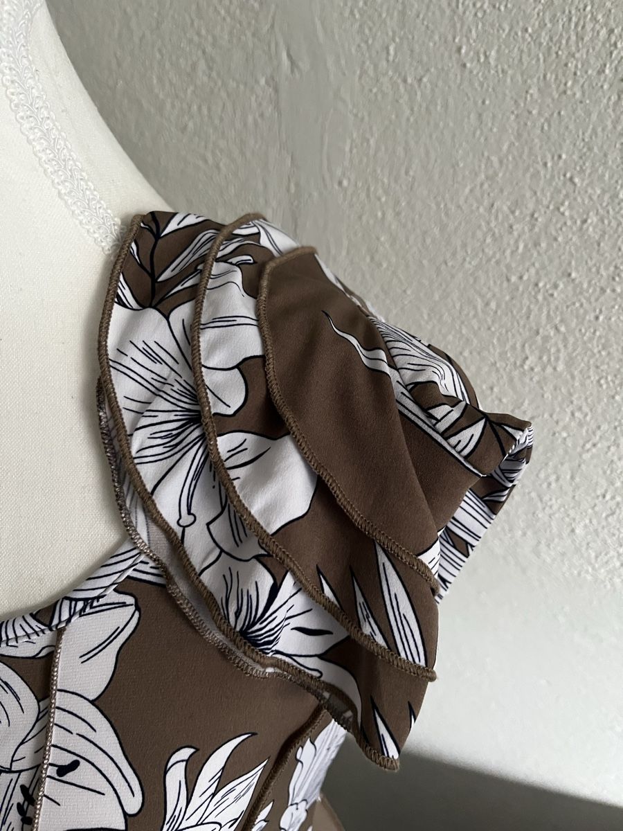 Vestiti: Sommerliches Maxikleid mit Blumenmuster, Grösse M/L – Nuovo e nell'imballaggio originale da Uster venduto da Corina0111114 5