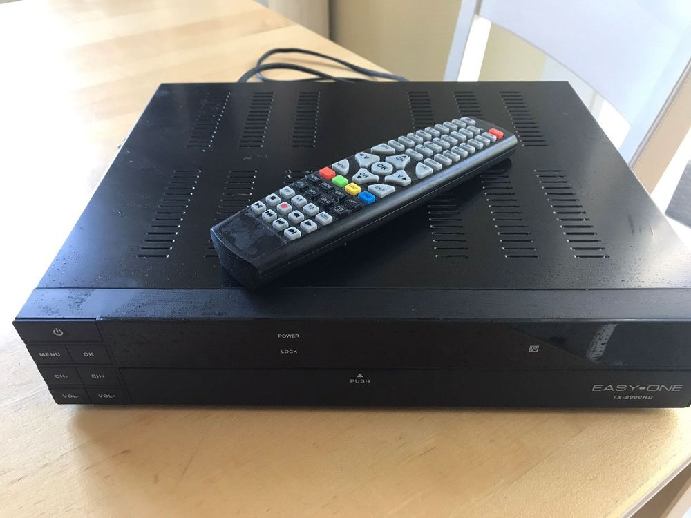 Digitaler Satelliten Receiver Kaufen auf Ricardo