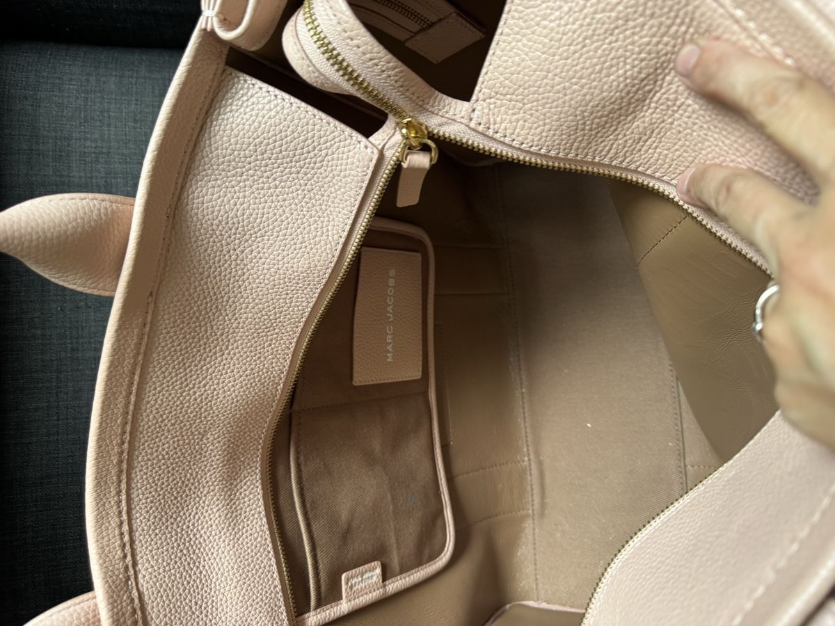 Marc Jacobs Borse da donna: The Tote bag Marc Jacobs – Nuovo (secondo la descrizione) da Geneve venduto da nad_26qm 4