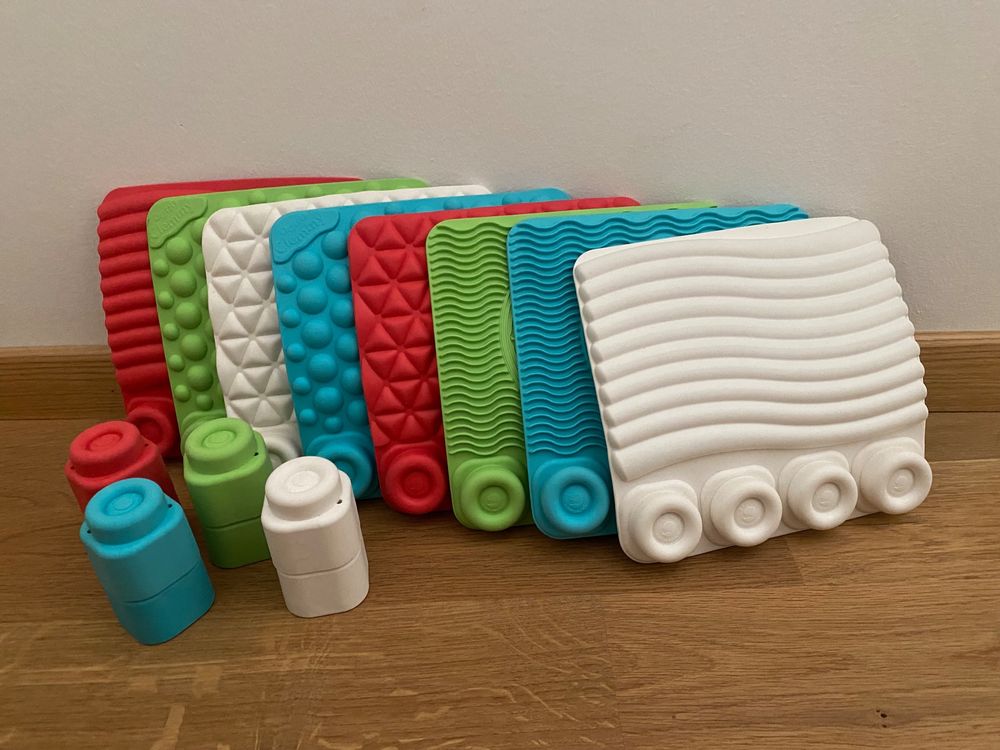 Clementoni sensory carpet blocks with cubs (Gebraucht) in Arlesheim für ...