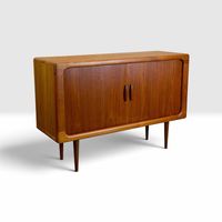 Mid Century dänisches teak Sideboard by DYRLUND