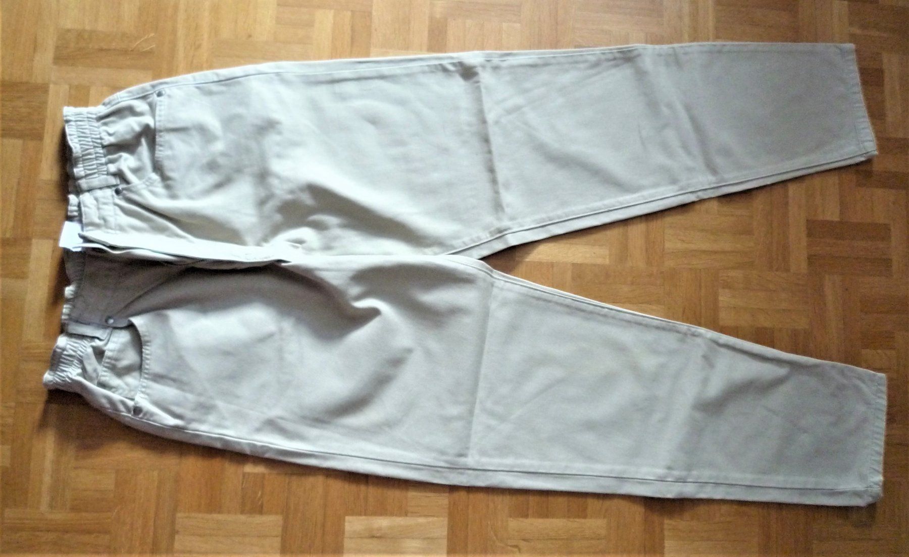 Pantaloni: Hose – Usato da Rafz venduto da Sonnenblume305
