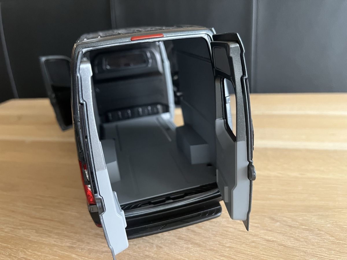 Norev Modellini d'auto: Mercedes-Benz Sprinter 1/18 Norev – Nuovo e nell'imballaggio originale da Léchelles venduto da Mlinspiration 6