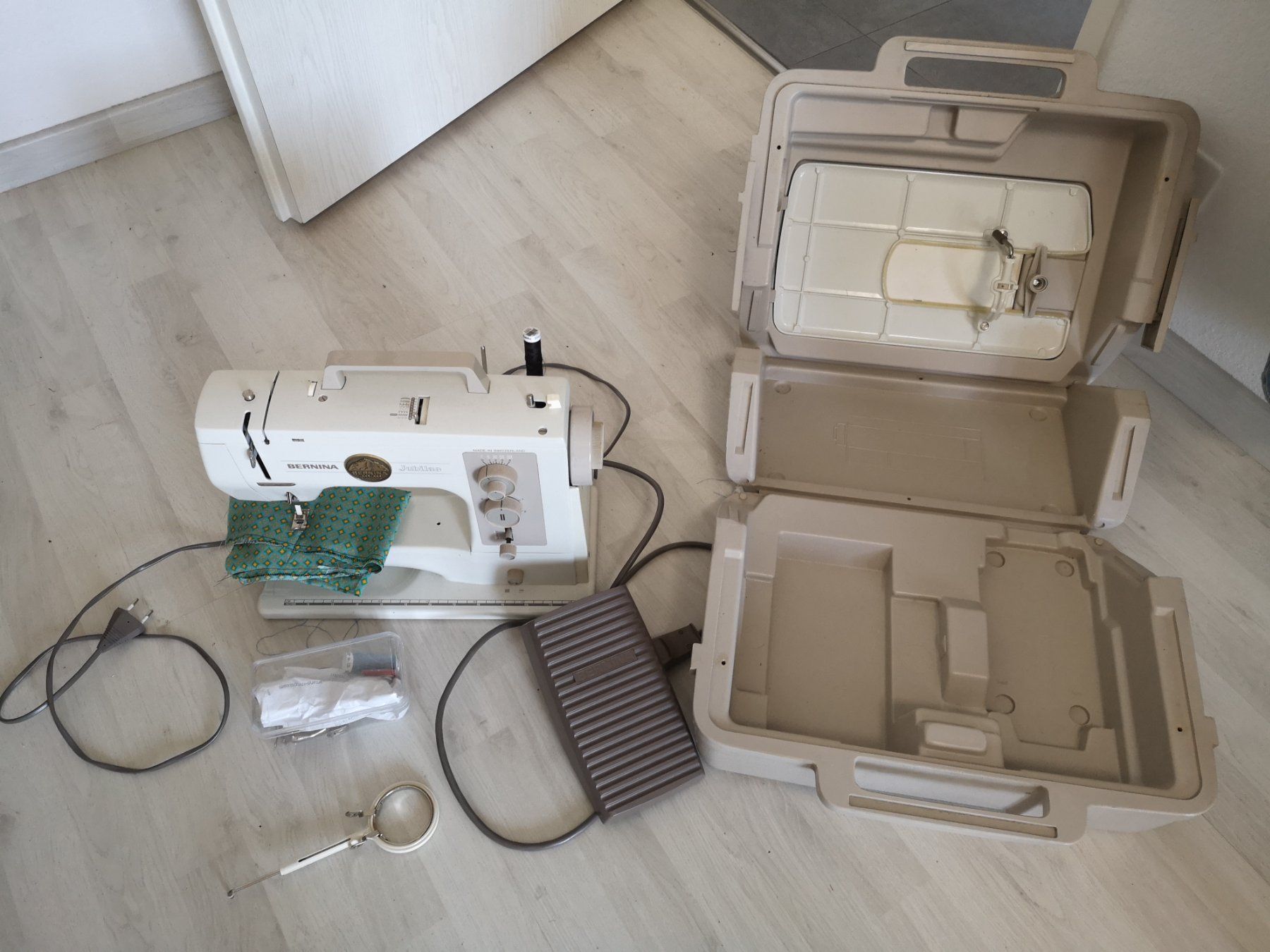 Bernina Macchine da cucire: Bernina matic 801 electronic – Usato da Fehraltorf venduto da romanschwarz 1