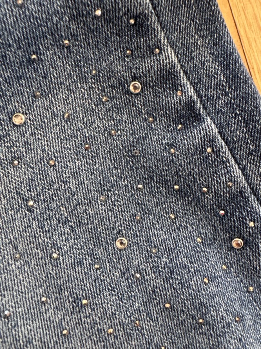 Lotti di vestiti: CARTOON Set 34/36 Jeans + 2 Blouses – Usato da Fällanden venduto da emilyeheim 4