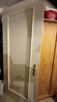 Wohnungstüre, mattweiss, wenig Spuren 