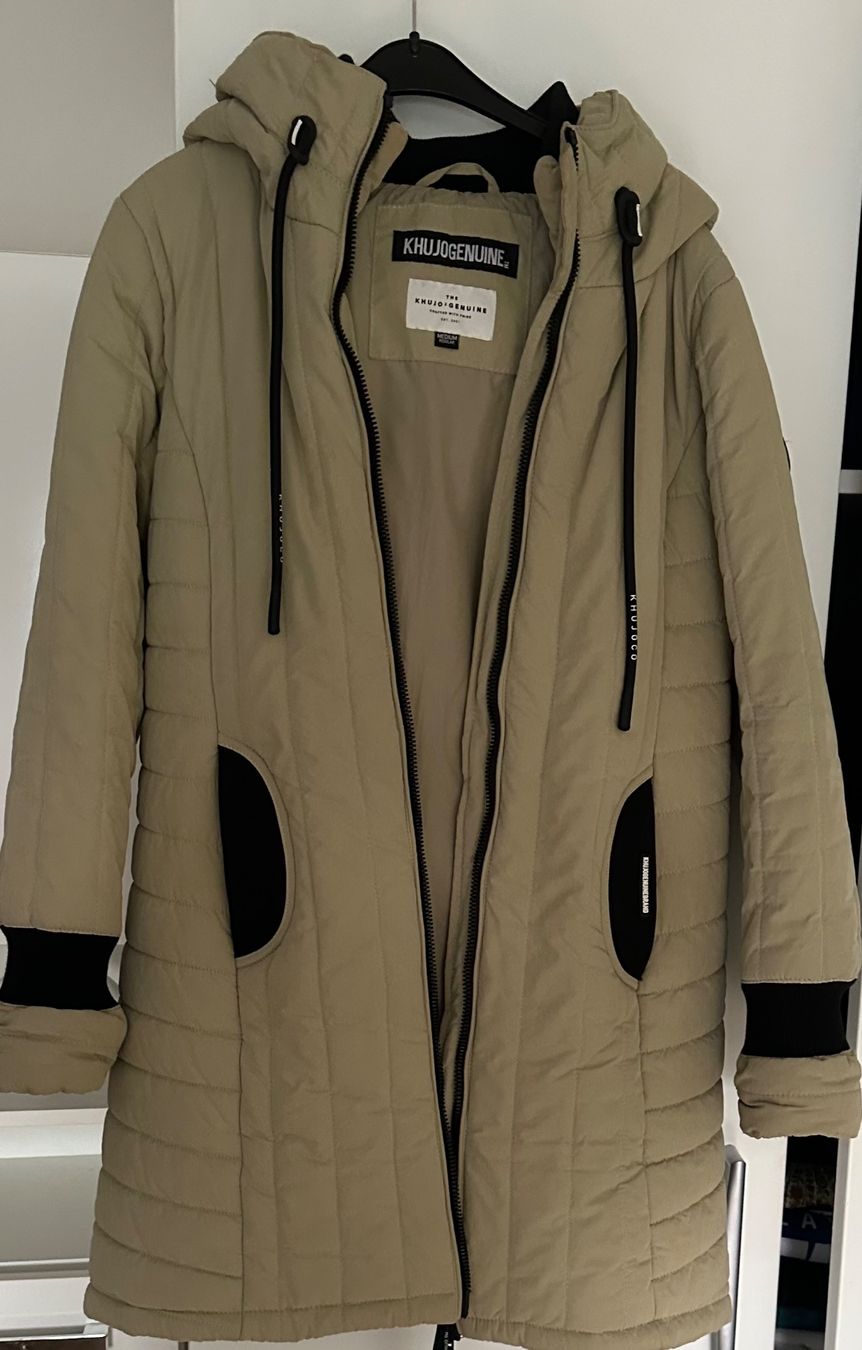 Khujo Jacken: Winterjacke Khujo Gr. M – Gebraucht aus Schmitten FR von einhorn123
