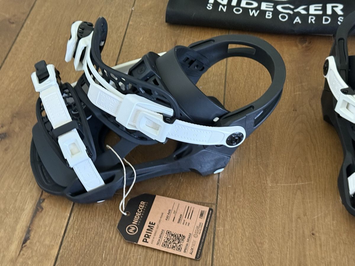 Nidecker Attacchi: Nidecker Prime Snowboard Bindung -  neu! – Nuovo (secondo la descrizione) da Uitikon-Waldegg venduto da Rps 4