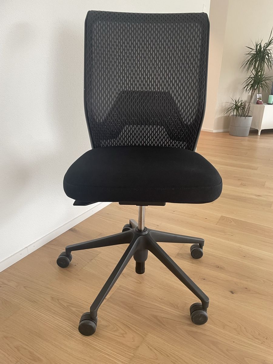 Vitra Sedie: Bürostuhl Vitra ID Mesh – Nuovo (secondo la descrizione) da Buchrain venduto da cel_c7zg 1