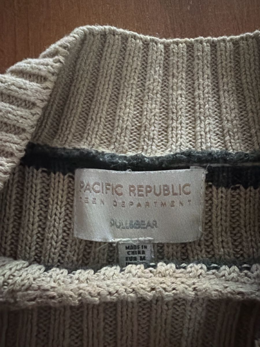 Pull&Bear Maglioni & Felpe: Gestreifter Strickpullover – Nuovo (secondo la descrizione) da Dietikon venduto da me9_mh2j 1