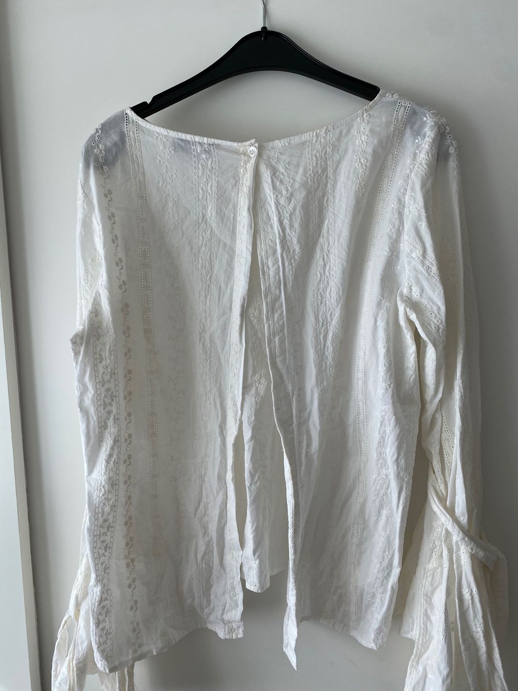 Camicette: Black Coral Bluse weiss – Usato da Winterthur venduto da leimaj 1