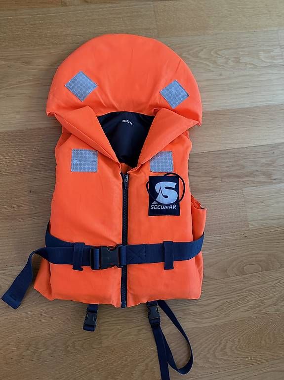 Giubbotti di salvataggio: Schwimmweste Secumar 20-30kg – Usato da Aarau venduto da Bytemaster