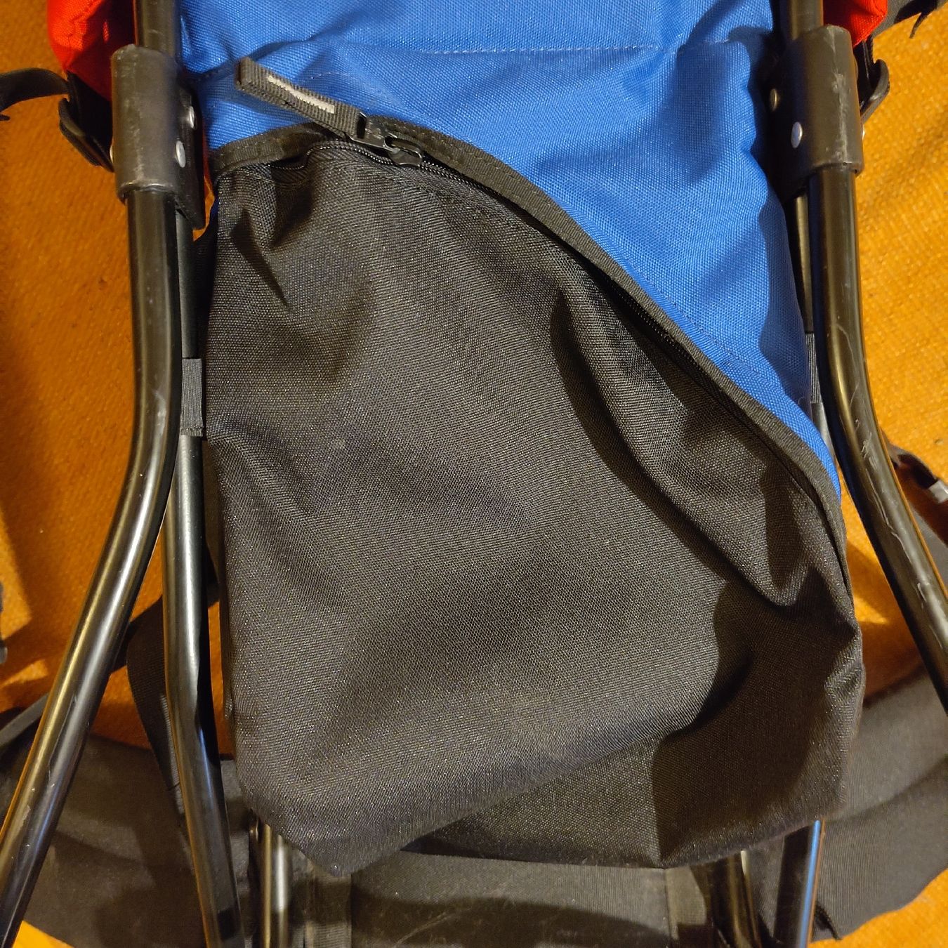 Deuter Marsupi portabebè: Kindertrage -Rucksack bis 22kg Deuter – Usato da Genève venduto da Lenawi 3