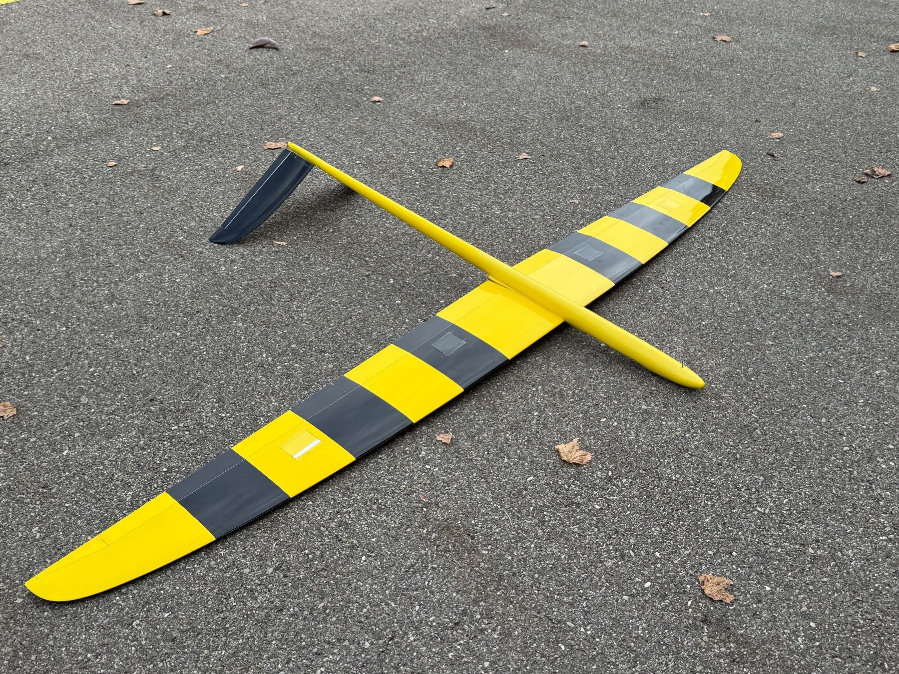 Modellismo RC: Zeus 2500 gebraucht – Usato da Thalwil venduto da Stephan03 1