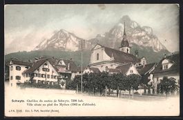 Schwyz, Chef-lieu, Ville située au pied