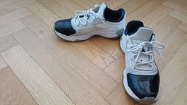 Air Jordan 11 low concord