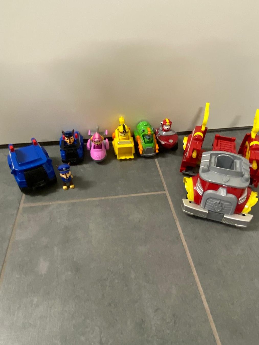 Giocattoli: Paw Patrol Autos – Usato da Waltenschwil venduto da WaFabi 1