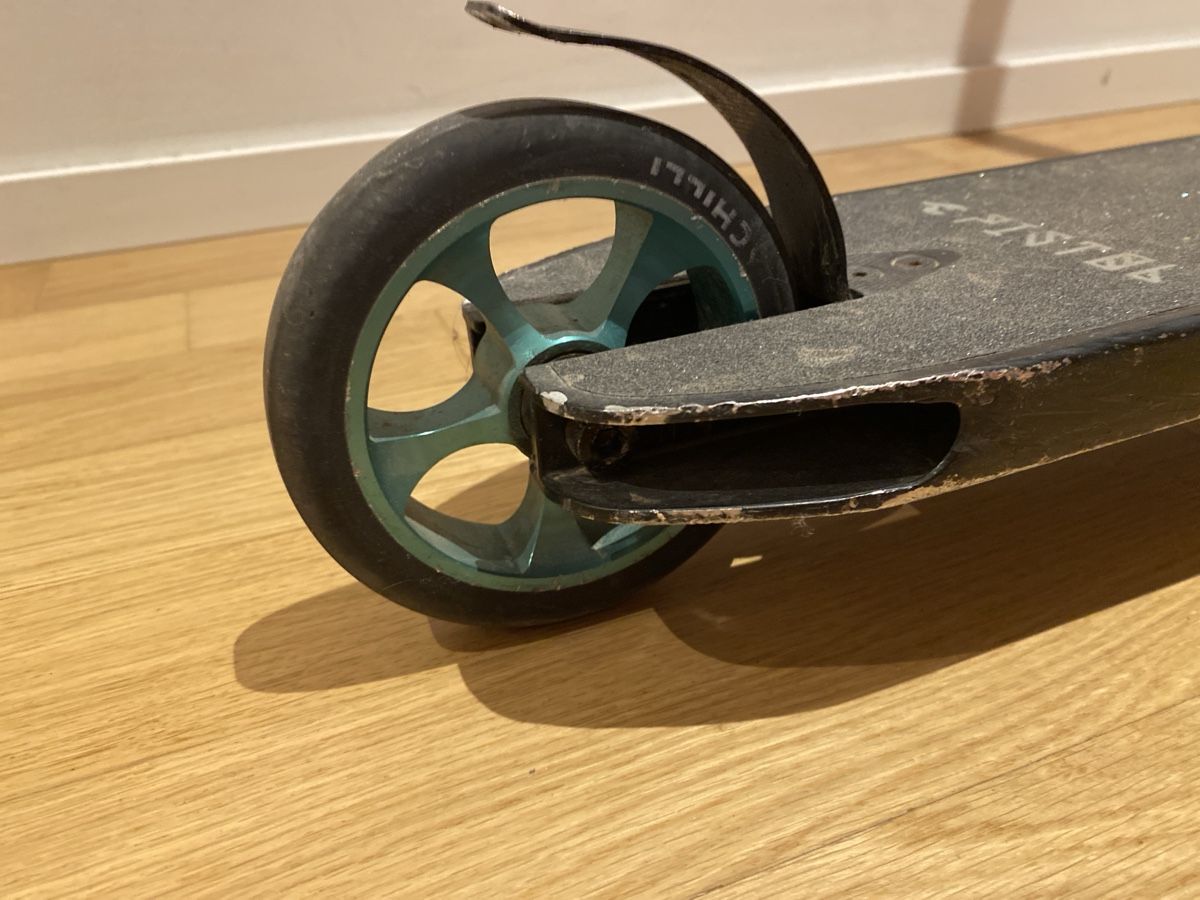 Chilli Kickboard: Scooter pro von chilli  – D'occasion à Zürich par Manuelemilie 2